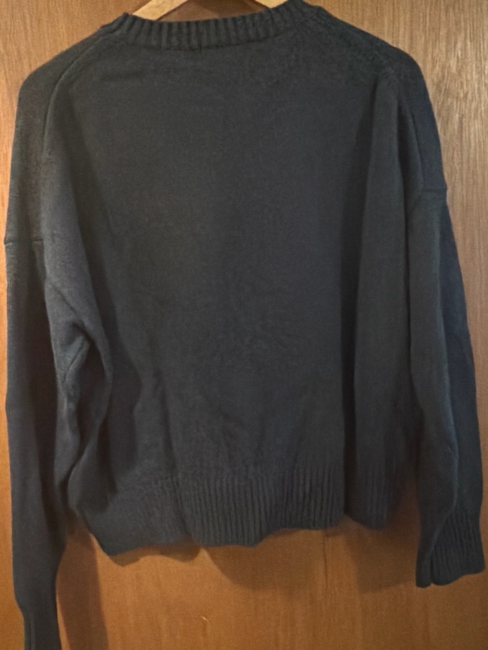 Quince 100% Organic Cotton Boyfriend Crew Sweater - Picture 2 of 4